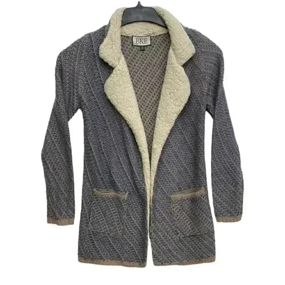 Buckle BKE Size XS Knit Open Cardigan Sweater Faux Fur Trim Front Pockets